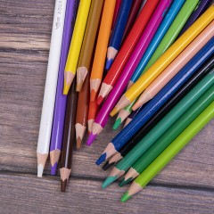 Карандаши цветные акварельные BRAUBERG PREMIUM AQUARELLE, 24 цвета, трехгранные, утолщенный грифель 4 мм, натуральное дерево, 181673 Карандаши цветные акварельные BRAUBERG PREMIUM AQUARELLE, 24 цвета, трехгранные, утолщенный грифель 4 мм, натуральное дерево, 181673 - фото 8