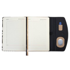 Ежедневник недатированный А5 155х213 мм BRAUBERG "Wild", под кожу, магнит, 160 л., LEO бежевый, 116232 - фото 7