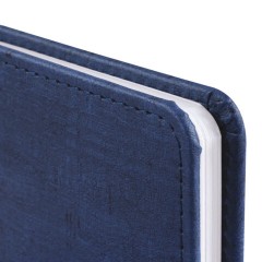 Еженедельник датированный 2026 МАЛЫЙ ФОРМАТ 95х155 мм, А6, BRAUBERG "Wood", под кожу, синий, 117195 - фото 4