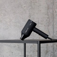 Фен SCARLETT SC-HD70I37, 1900 Вт, 2 скорости, 3 температурных режима, ионизация, черный Фен SCARLETT SC-HD70I37, 1900 Вт, 2 скорости, 3 температурных режима, ионизация, черный - фото 5