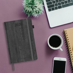 Ежедневник датированный 2026 А5 138x213 мм, BRAUBERG "Wood", под кожу, держатель для ручки, серый, 117108 - фото 4