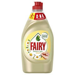 Средство для мытья посуды Fairy Нежные руки Ромашка и витам. Е 450мл