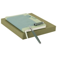 Ежедневник в наборе с ручкой А5, 144x210 мм, BRAUBERG "Style" под кожу, 160 листов, зелёный, 116863 - фото 4