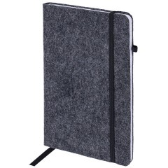 Блокнот А5 138x213 мм BRAUBERG "Voylok", войлок, резинка, держатель, 80 л., клетка, черный, 117134